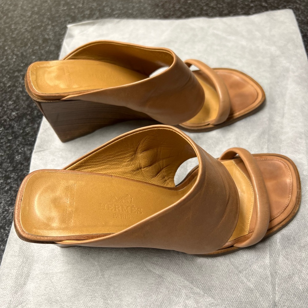 Authentic hermes sandal